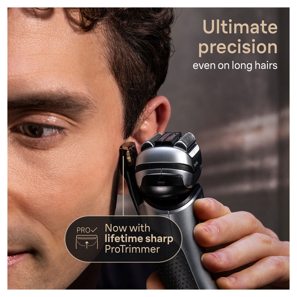Series 9 PRO+ Electric Shaver with PowerCase 6-in-1 SmartCare Center ProComfort Head 9599cc